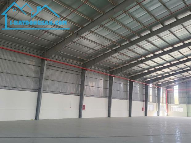 Cho thuê 2800m2 XƯỞNG 100% mới Tân Uyên KCN VSIP 2  Gía : 220 triệu/thg , PCCC tự động - 1