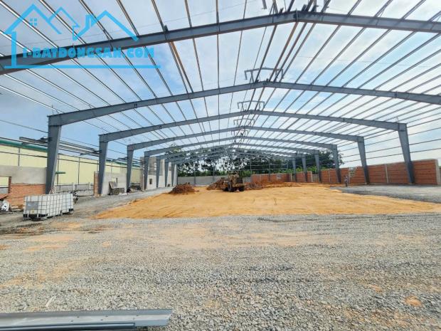 Cho thuê 2800m2 XƯỞNG 100% mới Tân Uyên KCN VSIP 2  Gía : 220 triệu/thg , PCCC tự động - 4