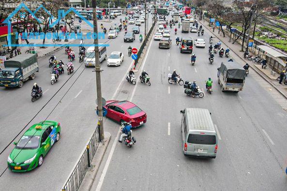 Bán nhà mặt tiền đường Đồng Đen, phường 11, Quận Tân Bình, Thành Phố Hồ Chí Minh 9x32m