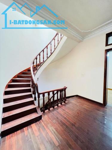 PHÂN LÔ VIP TRẦN QUANG DIỆU VỈA HÈ GARA ÔTÔ TẢI TRÁNH KINH DOANH 110m2 MT 11m SỔ ĐẸP 44 TỶ - 1