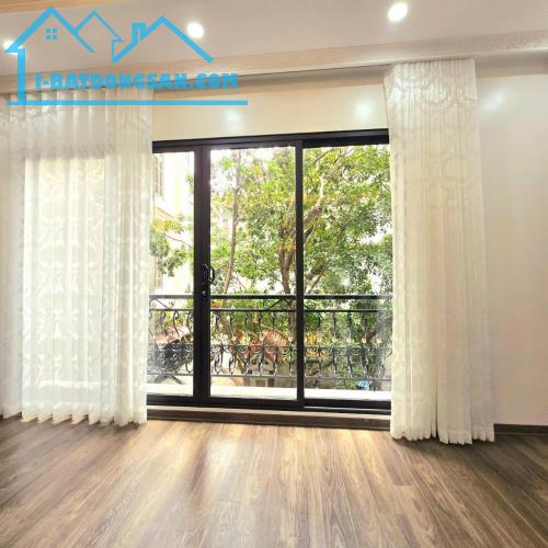 80M2 TỨ LIÊN - PHÂN LÔ - Ô TÔ TRÁNH - KINH DOANH - CHỈ 19 TỶ - ĐẦU TƯ - 0983458219