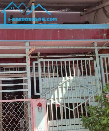 Hàng đầu tư NHỈNH 3 TỶ XÍU -Bán nhà ngay chợ  Bình Trị Đông, SÁT TÊN LỬA - ĐƯỜNG NHỰA 6M - - 1