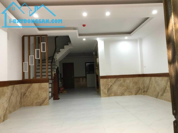 TÒA CĂN HỘ DỊCH VỤ, NGÕ 38, XUÂN LA- KD- THANG MÁY: 85M X7T, MT 5,5M, GIÁ 19 TỶ. - 4