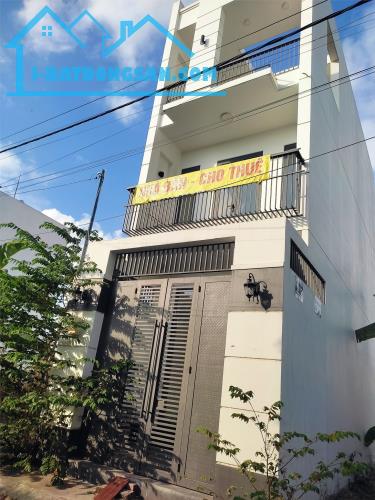 Lô đất rẻ nhất Samsung Village, Bưng Ông Thoàn, Phú Hữu, DT 51,6m2 giá 3,15 tỷ - LH