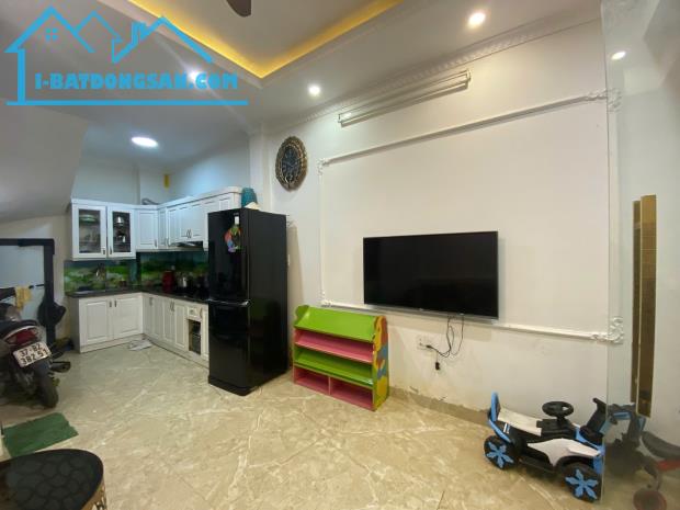 MỸ ĐÌNH 50m²- NGÕ RỘNG THOÁNG - KINH DOANH - NHÀ DÂN XÂY - GIÁ 8 tỷ. Lh 0876196866