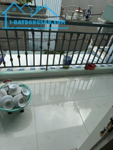BÁN NHÀ HẺM NGUYỄN VĂN QUỲ, PHÚ THUẬN, QUẬN 7. DT: 2,85 X 16M, 1 LẦU