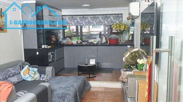 BÁN NHÀ PHÂN LÔ LIỀN KỀ ĐƯỜNG HỒNG HÀ - BA ĐÌNH - 32M2 - GIÁ 11,4 TỶ