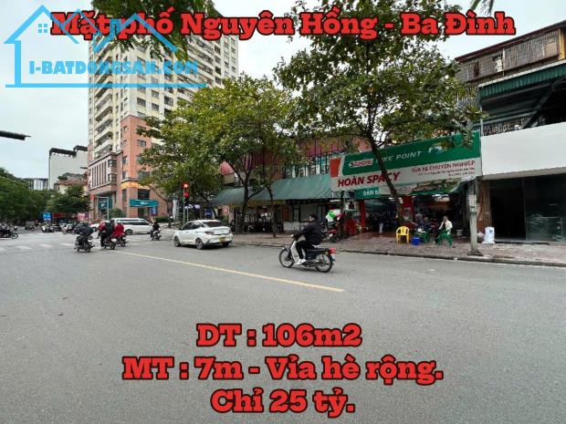 Mặt phố Nguyên Hồng - Kinh doanh - Ngã tư - Vỉa hè rộng.