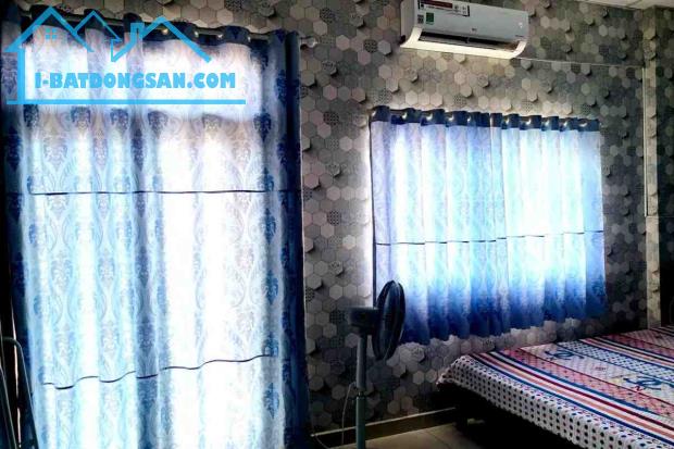 Bán nhà hẻm Tân Kỳ Tân Quý, Tân Phú, 4.9m x 11.5m, 52.8 m², 2 PN - Giá 5.4 tỷ TL