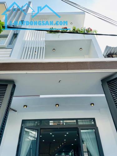 RA GẤP 4.5 X 20M  KẾ AEON TÊN LỬA ĐƯỜNG 17, 3 TẦNG- ĐƯỜNG 10M GIÁ 9X TỶ. - 3