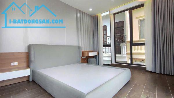 Bán nhà phố Chiến Thắng DT 34m2, 5 Tầng, MT 3.8m Giá 8.8 tỷ