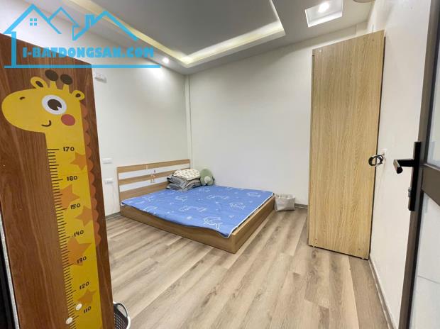 Bán nhà ngõ ô tô Nguyễn Đức Cảnh – Hoàng Mai 40m2x5 tầng 6pn 7.9 tỷ LH 0968119263 - 3