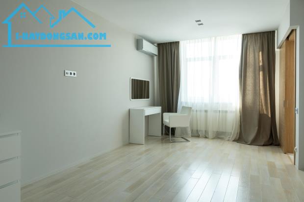 Kinh Doanh Nhà Mới 3 Tầng Ngô Gia Tự Quận Hải Châu-Kiệt 5m -Ô Tô Đỗ Trước Nhà-Chỉ: 3 Tỷ 58 - 1
