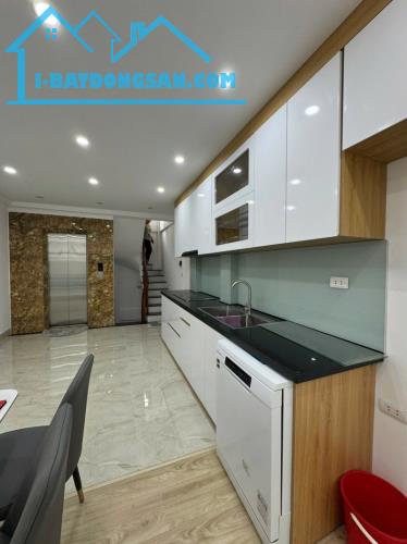 Bán nhà Ngọc Thuỵ,Long Biên 6 tầng,35m gần phố,thang máy nhỉnh 7 tỷ - 2