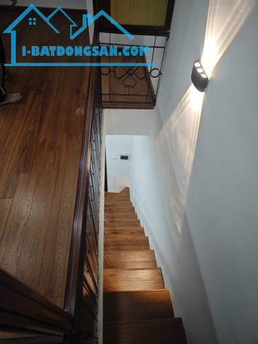 BÁN NHÀ TRƯƠNG ĐỊNH, NGÕ THÔNG, LÔ GÓC, 20M Ô TÔ, 18M2X4T, GIÁ 2.2 TỶ. +) Vị Trí: thuộc ph - 3