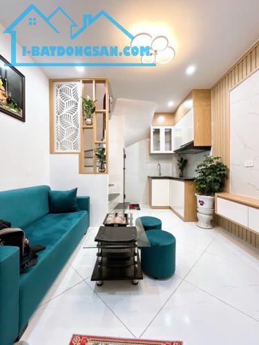 HAI BÀ TRƯNG NHÀ ĐẸP 5 TẦNG 3 NGỦ FULL NỘI THẤT - VÍ TRÍ HIẾM - 3.85 TỶ - 0912341593 Mr Đứ - 3