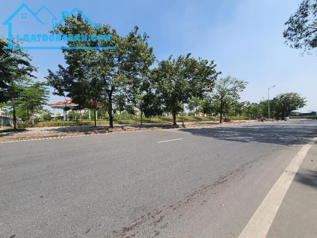 Bán Đát Cự Khối Long Biên Hà Nội - 2