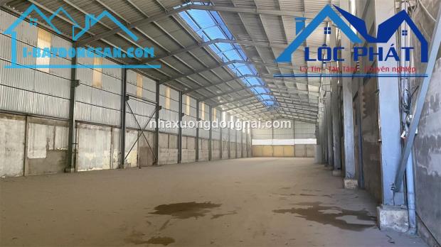 Cho thuê nhà xưởng 1700m2mặt tiền đường Đồng Khởi, Tp Biên Hoà, Đồng Nai