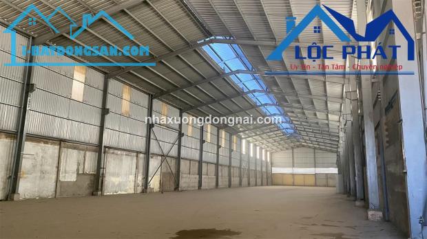 Cho thuê nhà xưởng 1700m2mặt tiền đường Đồng Khởi, Tp Biên Hoà, Đồng Nai - 1