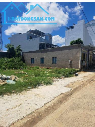 BÁN ĐẤT. NGUYỄN CHÍCH - VĨNH HÒA - DT 100M2 - Đường 7M. Gần biển -  Chỉ 1 tỷ 250tr. - 2