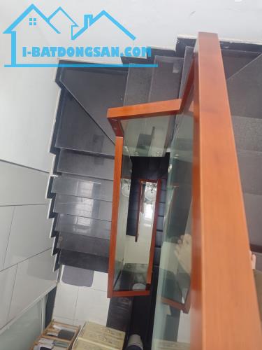 NHÀ MỚI HOÀNG DIỆU THÔNG TỨ HƯỚNG - 50M2 X 3 TẦNG CHỈ NHỈNH 3 TỶ