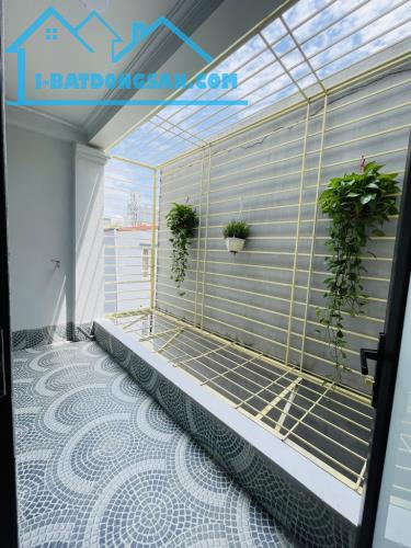 BÁN NHÀ ĐỊNH CÔNG THƯỢNG, HOÀNG MAI, NGÕ Ô TÔ, DTSD 40M2, 5.4 TỶ