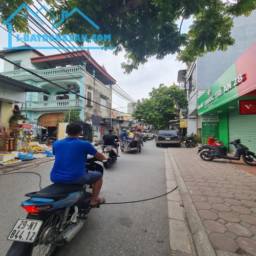 Bán nhà 4 tầng kinh doanh khu chợ sinh viên nông nghiệp. 56m2 đường 12m. - 3