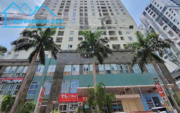 Bán căn hộ 124m2 vinaconex7 đường Giải Phóng - view hồ Linh Đàm - full nội thất cao cấp -