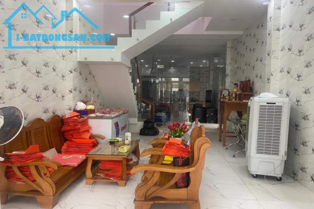 Bán nhà mặt tiền 12m, Lê Thiệt, Tân Phú, 4.9m x 22m, 112 m², 4 PN - Giá 15 tỷ TL - 5