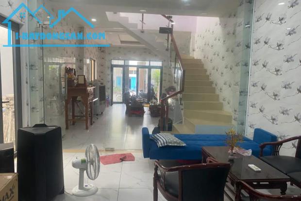 Bán nhà mặt tiền 12m, Lê Thiệt, Tân Phú, 4.9m x 22m, 112 m², 4 PN - Giá 15 tỷ TL - 2