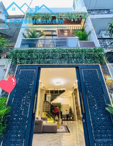Bán gấp nhà!Đường Võ Thị Sáu, Phường 14,Quận 3, Giá 2tỷ6,Diện tích 52m2,HXH 8m