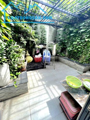 TÒA VĂN PHÒNG SÁT TRƯỜNG CHINH TB- 7X20M- 500M SÀN- 5 TẦNG- 13.X TỶ - 5