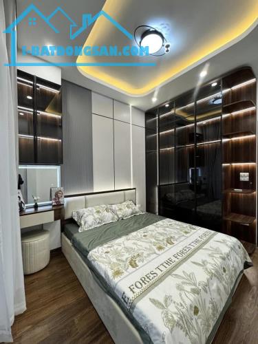 SIÊU PHẨM NHÀ KIM GIANG – LÔ GÓC – Ô TÔ - DT: 45mX 4T mặt tiền 4,2m Nhỉnh 6 Tỷ - 2