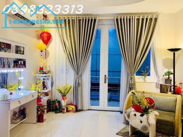 Bán nhà mặt phố 28 Nguyễn Sơn, Tân Phú, 134m², 26 tỷ, 4 tầng - 3