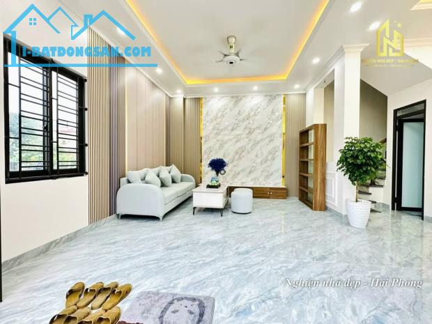 Bán nhà 3tầng đồng hòa, kiến an, HP. 2,15tỷ. 40m2. Ngõ 2m.