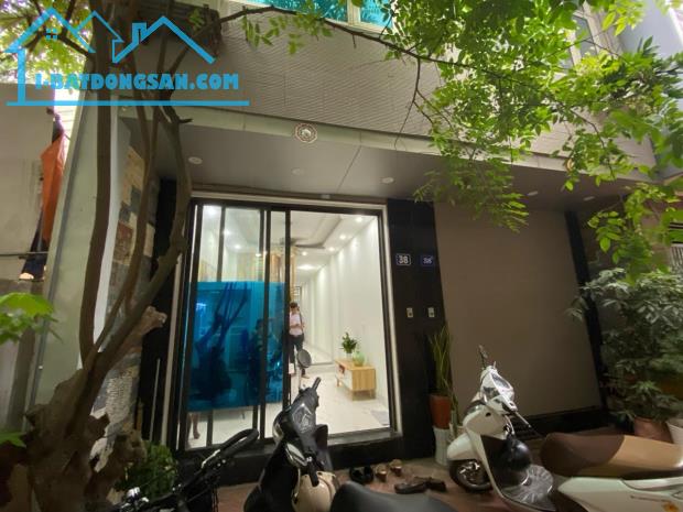 NHÀ ĐẸP Ở NGAY  NGÕ THÔNG  BA GÁC VÀO NHÀ ÔTÔ CÁCH HƠN 30 ĐỘI CẤN 42m 4 TẦNG
