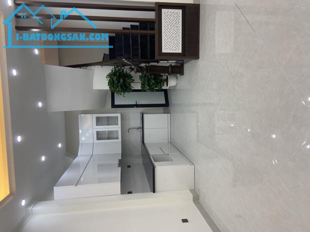BÁN NHÀ ĐẸP, MỚI, NGÕ RỘNG NGÁCH NÔNG PHỐ YÊN HÒA CẦU GIẤY DT 30M2 - 2
