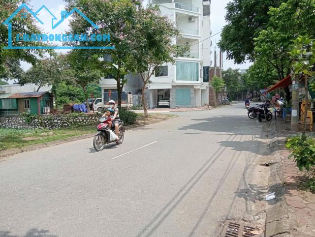 LÔ GÓC THANH TRÌ QUỲNH ĐÔ 80m2 Mặt Tiền 5,5m