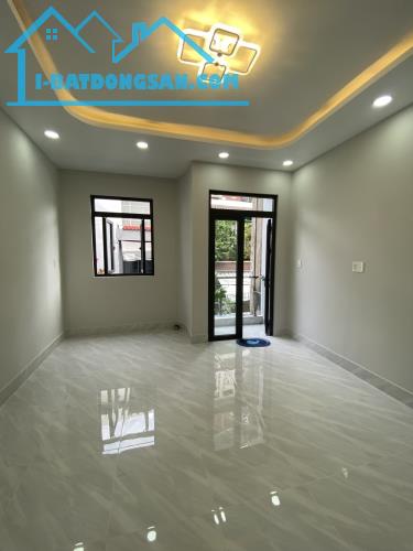 BÁN NHÀ  ĐƯỜNG HẬU GIANG, PHƯỜNG 12, QUẬN 6, GIÁ CỰC CHẤT 7,99 TỶ VND, 80M2 - 4