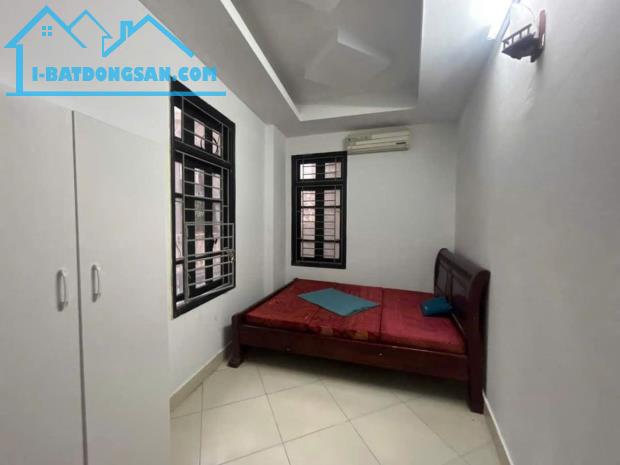 BÁN NHÀ TRẦN CUNG 40M2 - NHÀ 5 TẦNG - MT 6M - GIÁ 6.4 TỶ - 1