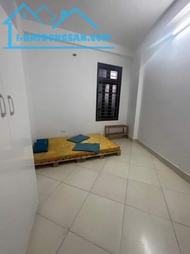 BÁN NHÀ TRẦN CUNG 40M2 - NHÀ 5 TẦNG - MT 6M - GIÁ 6.4 TỶ
