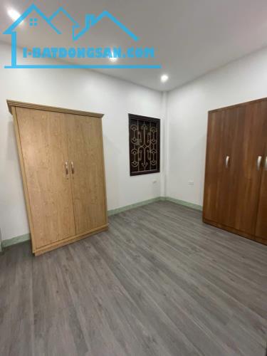 MỸ ĐÌNH.34m² .NHÀ ĐẸP KINH DOANH - VỊ TRÍ HIẾM - NGÕ THÔNG - Ô TÔ NHỎ QUA NHÀ.Chỉ 6.x - 2