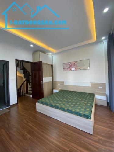 Bán nhà Ngọc Lâm,Long Biên 5 tầng,36m,mr4.6m oto đỗ gần,lô góc nhỉnh 7 tỷ - 1