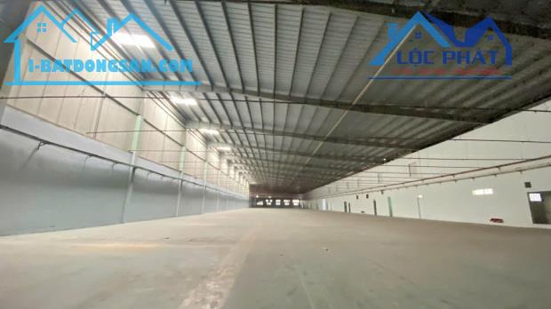 Cho thuê nhà Xưởng trong KCN Tam Phước diện tích 8000m2 giá chỉ 3,5 đô/m2 - 3