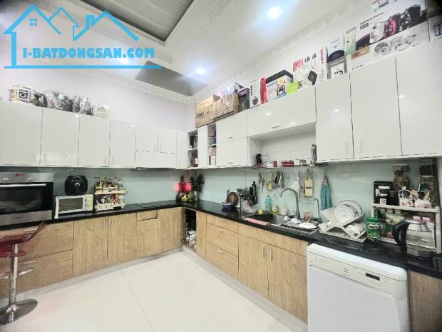 nhà 4 tầng hẻm 10m có lề thông nguyễn phúc chu. nguyễn sỹ sách. trường chinh. phường 15 .T - 2