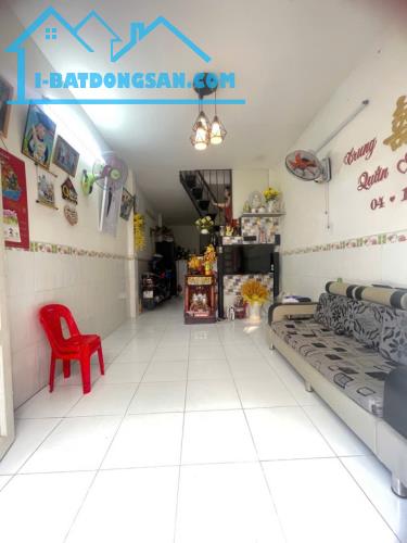 NGUYỄN DUY CUNG, 31M2 (3.1x10), GẦN SIÊU THỊ EMART 2, GẦN HẺM XE TẢI THÔNG, QUA SBAY 15P, - 1