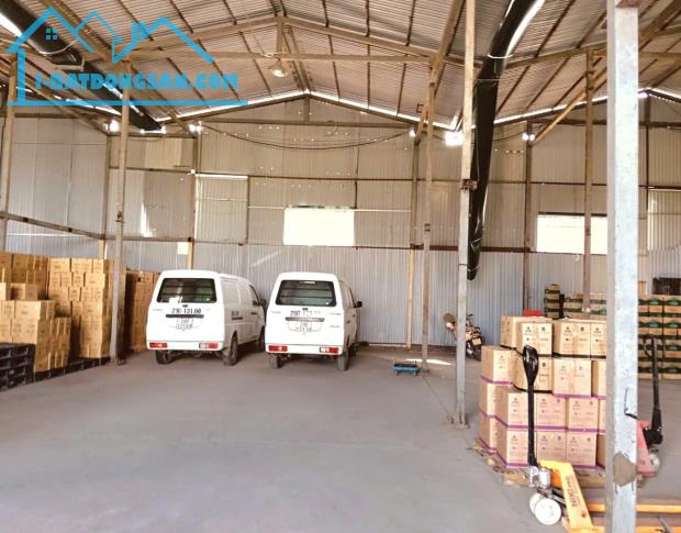 300m kho xưởng khu vực Ngũ Hiệp cần cho thuê, container dừng đỗ ngày đêm, giá 60k/m - 2