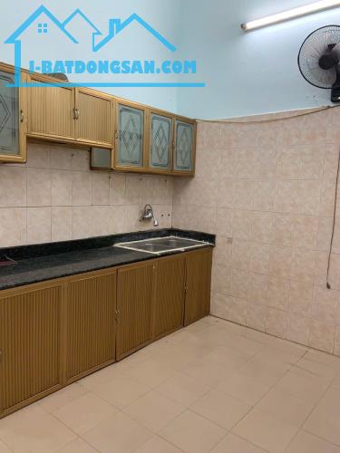 CHO THUÊ NHÀ NGÕ Ô TÔ  HÀM TỬ QUAN 5 TẦNG, 50M2, 7 NGỦ, 5 WC, 18 TRIỆU - 3