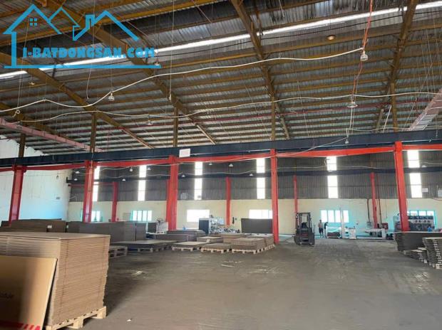 Cho thuê nhà xưởng khu công nghiệp Bắc Giang, diện tích 2.550m2 - 1