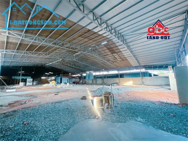 XT388 cho thuê nhà xưởng DT 4500m2 giao thông thuận lợi với vị trí xưởng 2 mặt tiền - 3